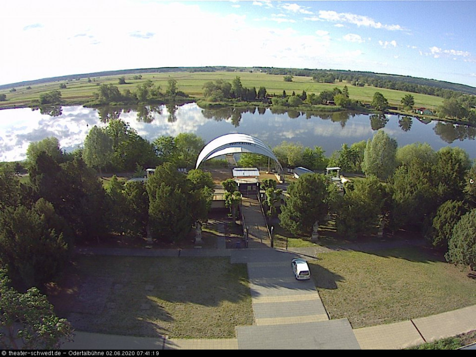 Schöne Wolkenspiegelungen... (hinzugefügt von Heimweh am 02.06.2020)