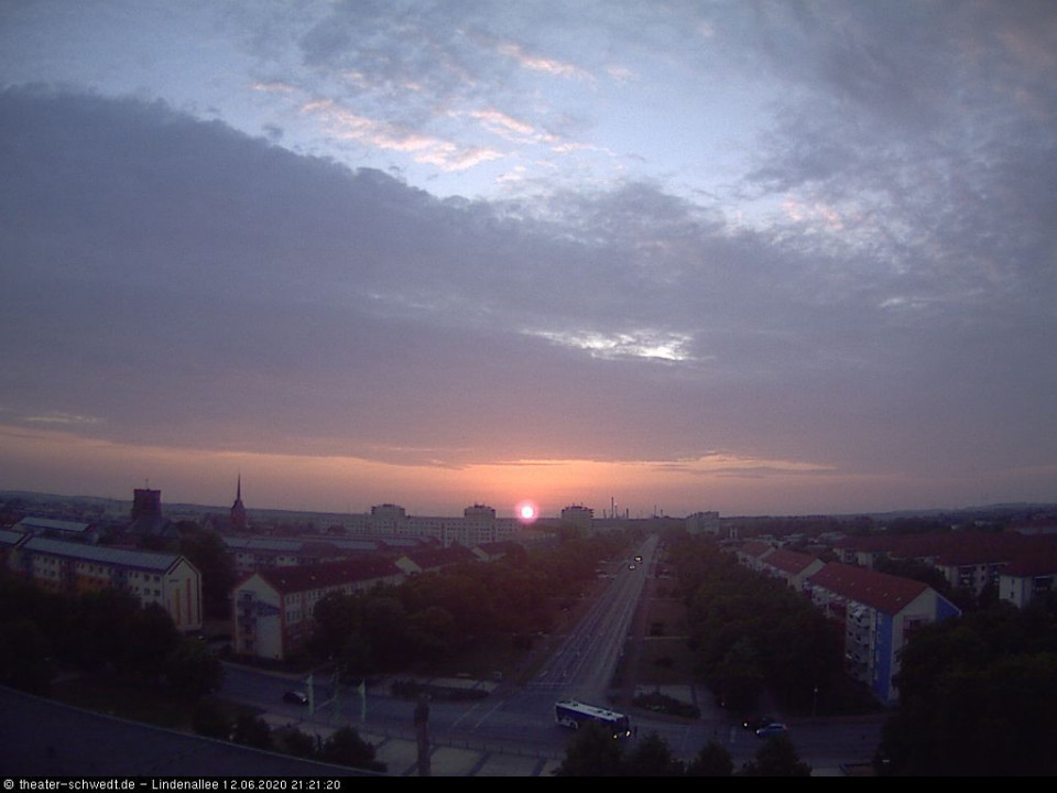 6 min. später (hinzugefügt von Schwedter am 12.06.2020)