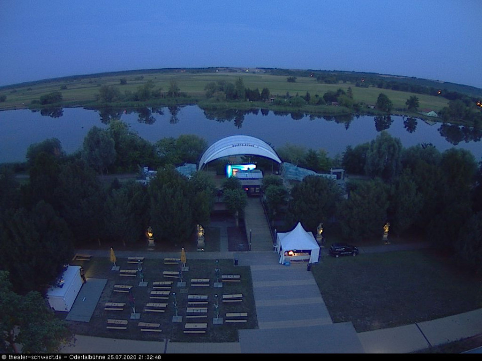 Kinoabend (hinzugefügt von Heimweh am 25.07.2020)