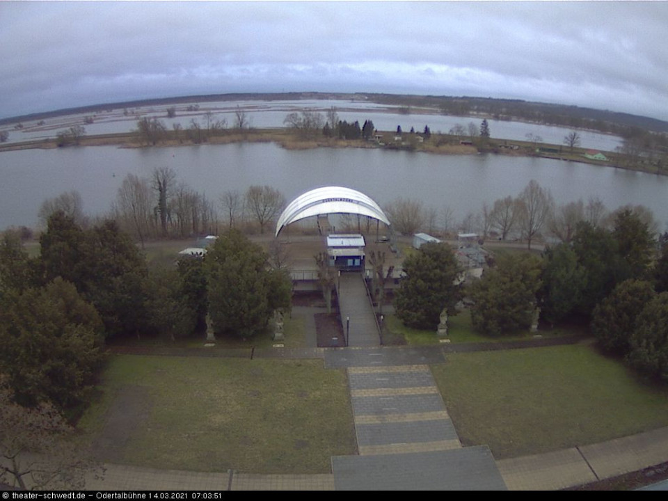 Schon (hinzugefügt von utoll am 14.03.2021)