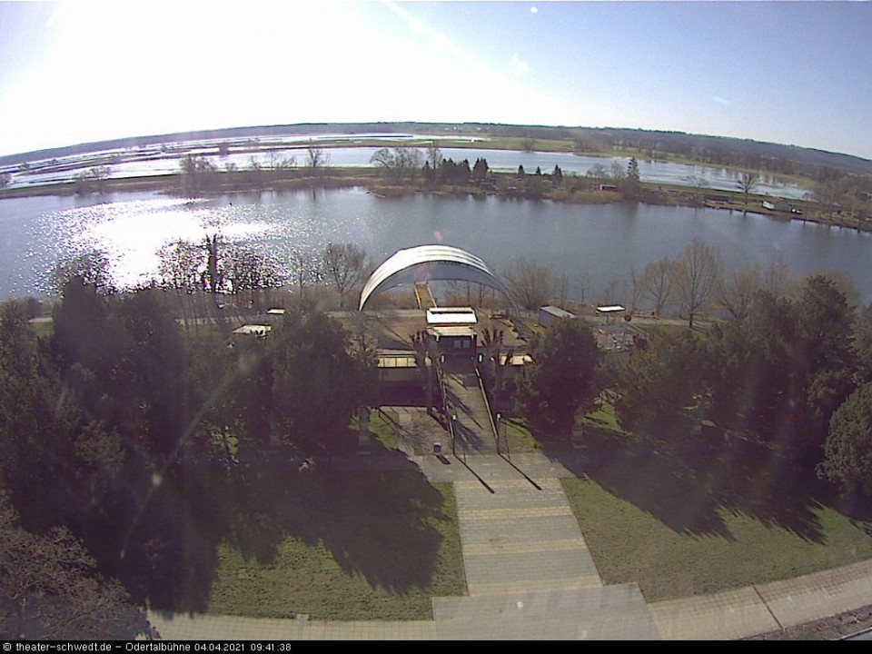 Schönen Ostersonntag! (hinzugefügt von Heimweh am 04.04.2021)