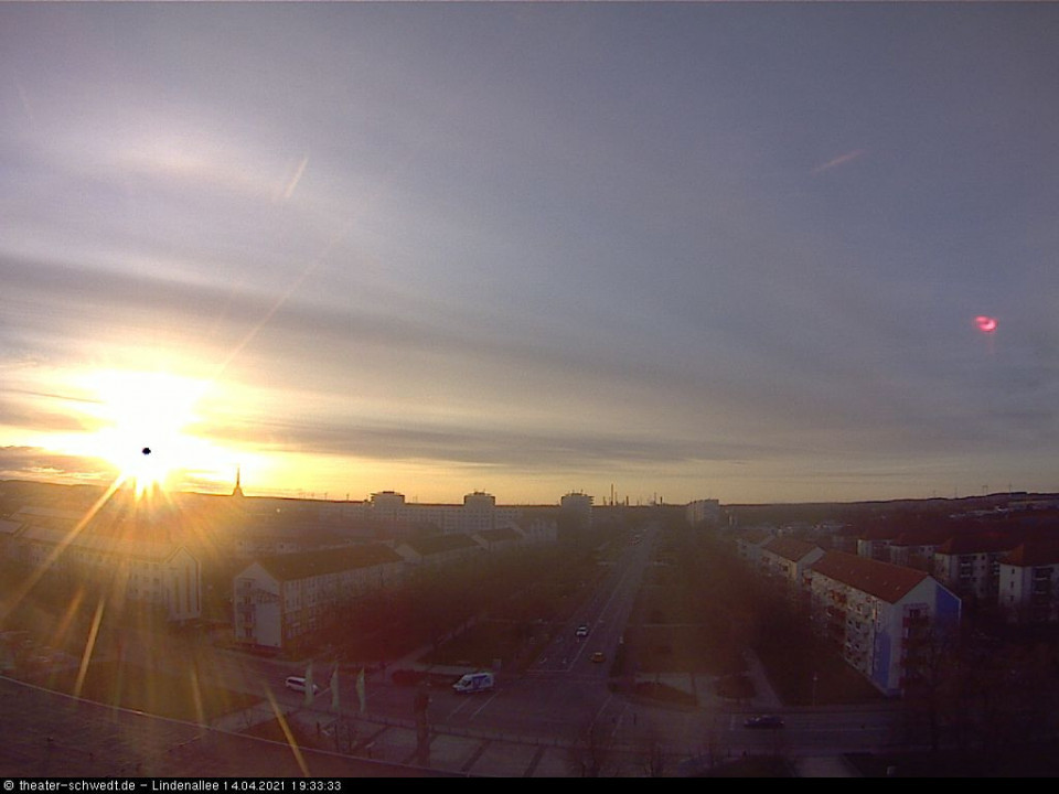 😎 (hinzugefügt von Heimweh am 14.04.2021)