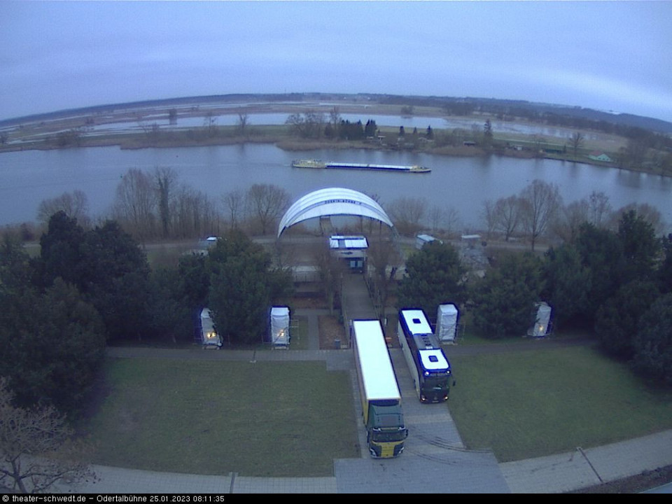 Schiff, Bus, LKW... (hinzugefügt von JO73DB am 25.01.2023)