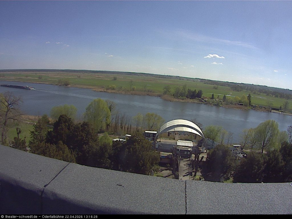 Dampfer (hinzugefügt von Jonas am 22.04.2026)