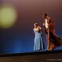 Faust I, Garten - N. Panjas (Gretchen), W. Scheller (Faust)